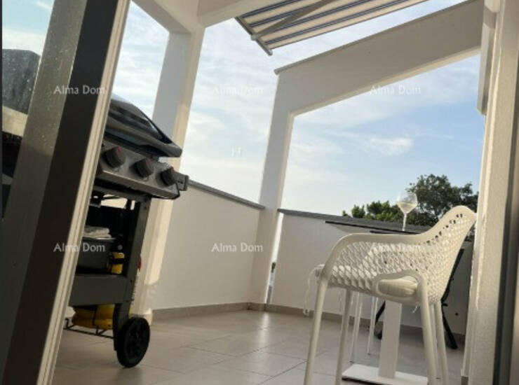 Atraktivan dupleks od 110 m² s pogledom na more, samo 150 m od plaže

Pro... — fotografija 3