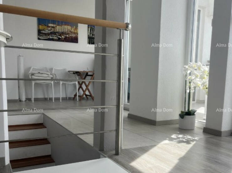 Atraktivan dupleks od 110 m² s pogledom na more, samo 150 m od plaže

Pro... — fotografija 5