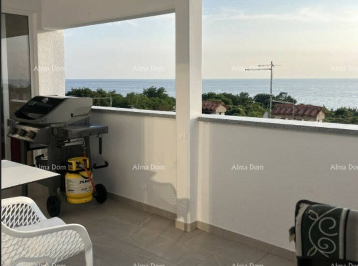 Atraktivan dupleks od 110 m² s pogledom na more, samo 150 m od plaže

Pro... — fotografija 6