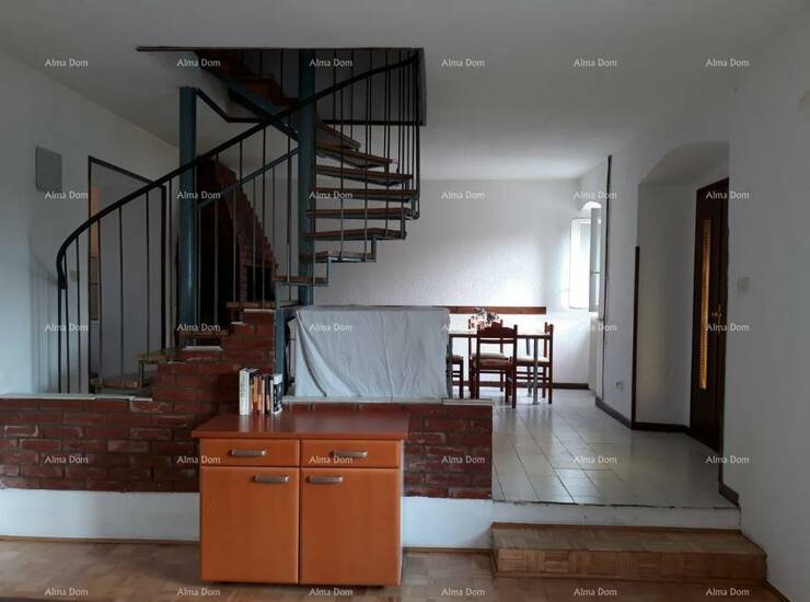 Prodajemo Istarsku kamenu kuću u Brtonigli,  koja je površine 160 m2 sa o... — fotografija 2