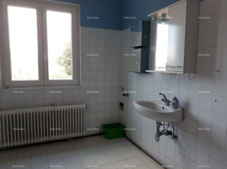 Prodajemo Istarsku kamenu kuću u Brtonigli,  koja je površine 160 m2 sa o... — fotografija 8