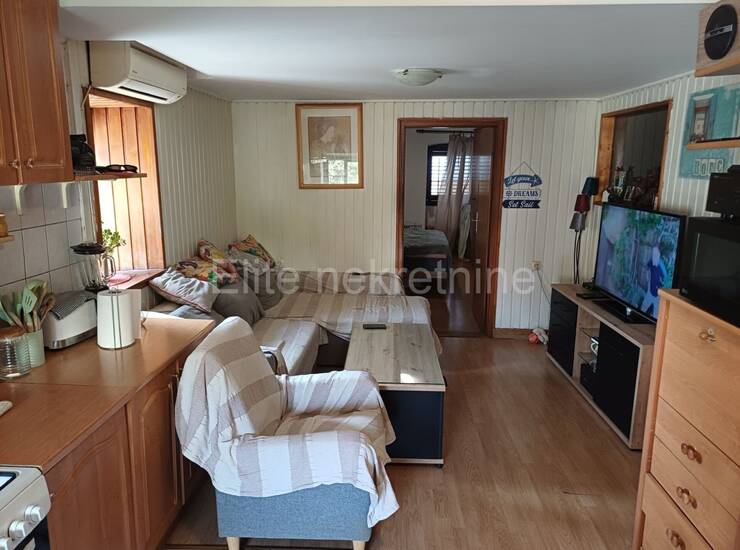 RIJEKA, MLAKA! Stan 60,66 m² s tavanom na prodaju — fotografija 2