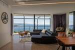 OPATIJA – LUKSUZNI STAN S PRIVATNIM BAZENOM, OKUĆNICOM I PANORAMSKIM POGLEDO — fotografija 3