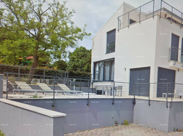 U Vrsaru se prodaje stan ukupne površine 90,04 m², smješten na 1.katu st... — fotografija 2