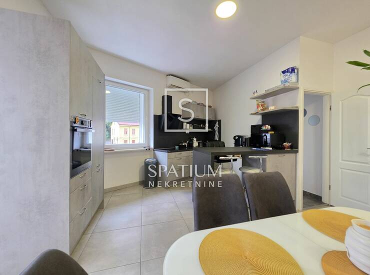 BELVEDER, DVOSOBAN STAN, 70m2 — fotografija 5