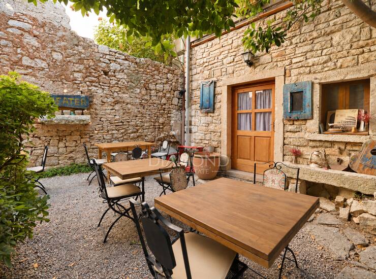 Bale, prodaje se jedinstveni poslovno-turistički kompleks