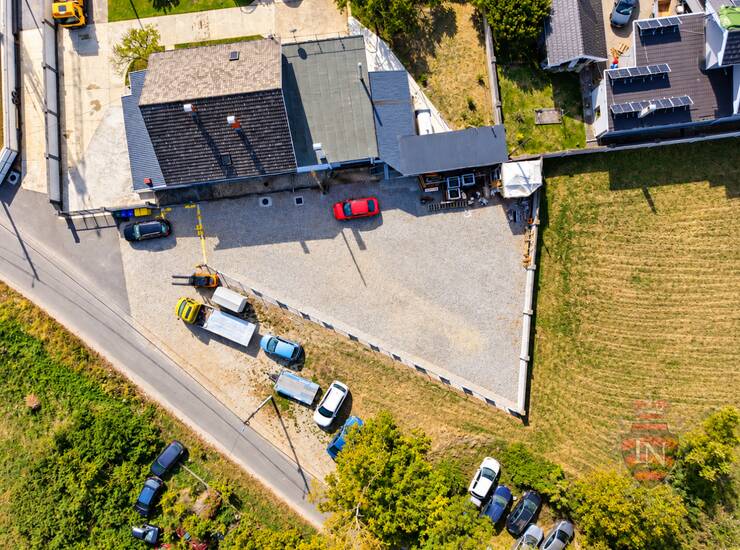 ČRNKOVEC – GARAŽA / RADIONICA 50 m² + OGRAĐENO DVORIŠTE 900 m² — fotografija 3