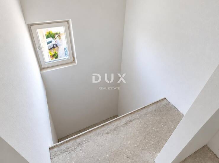 Zadar,Bili brig, dvoetažni stan, 4S+DB, 103 m² — fotografija 5