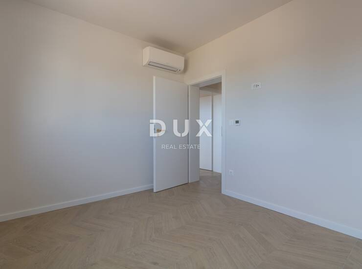Dalmacija, Vodice, 4-sobni stan, 127,84 m², terasa — fotografija 6