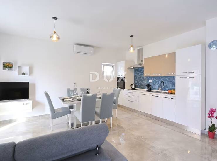 Zadar, Arbanasi, prizemnica s bazenom, 104 m² — fotografija 2