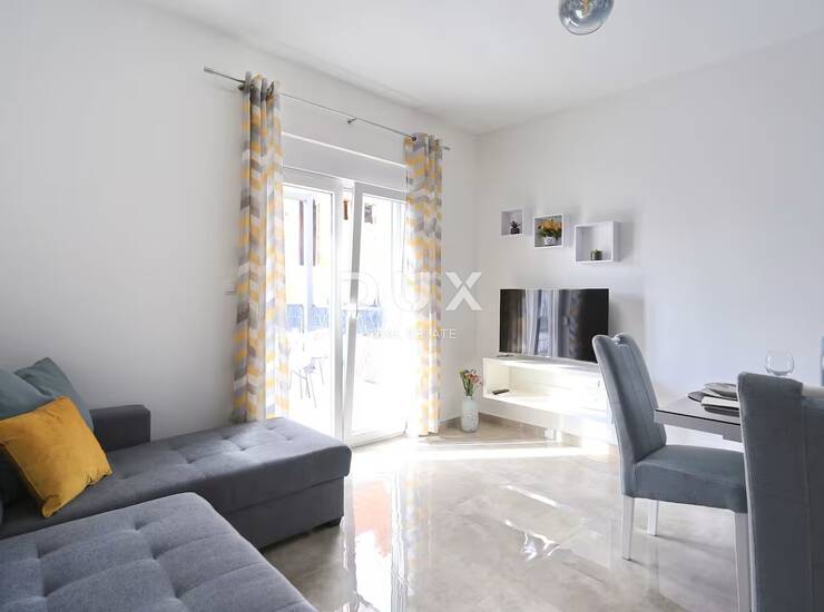 Zadar, Arbanasi, prizemnica s bazenom, 104 m² — fotografija 3