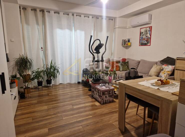 Najam, Rijeka, Podmurvice, 49.96m2, 2skl, zatvorena lođa