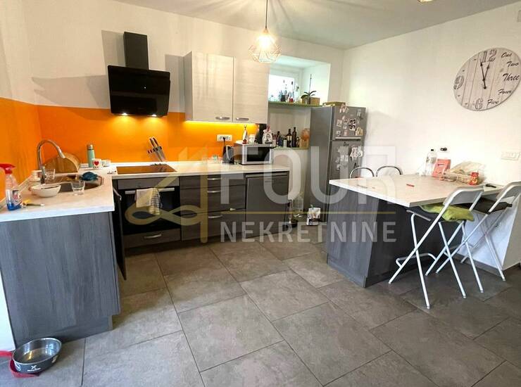 Opatija, 100m2, 2s+db, 200m od mora — fotografija 4