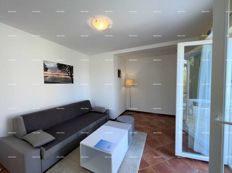 Na prodaju je stan površine 73,54 m², smješten na 1. katu samostojeće k... — fotografija 2