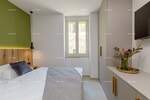 U malom ribarskom gradu na moru, prodaje se prelijepa kuća sa 3 apartmana ... — fotografija 7