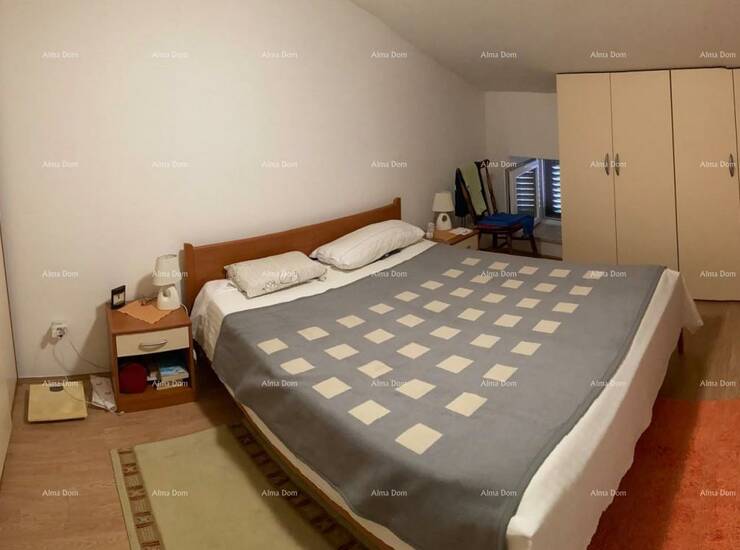 Na prodaju je apartmanska kuća s četiri zasebne stambene jedinice, smješ... — fotografija 5