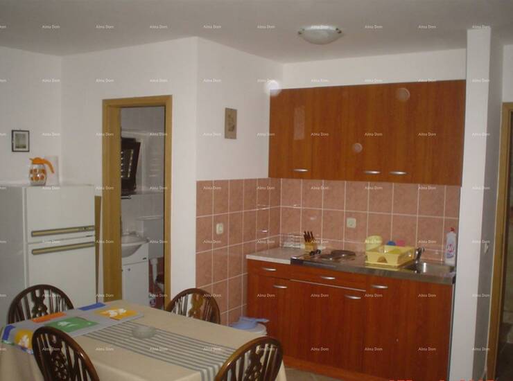 Na prodaju je apartmanska kuća s četiri zasebne stambene jedinice, smješ... — fotografija 10
