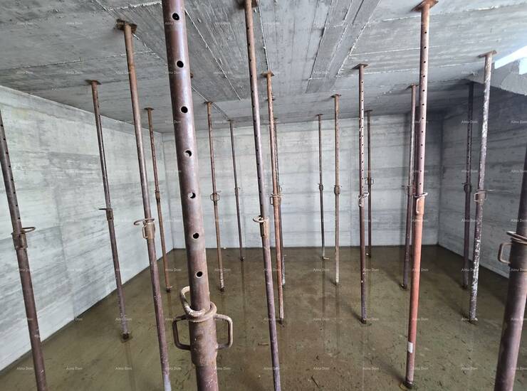 Na prodaju je građevinsko zemljište u Ližnjanu, površine 438 m², ideal... — fotografija 7
