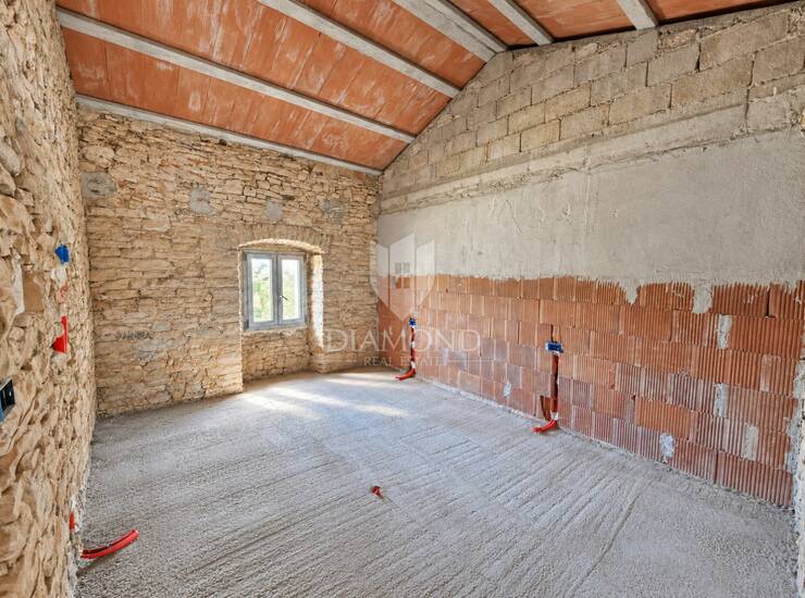 Svetvinčenat, okolica, kuća sa započetom renovacijom — fotografija 5