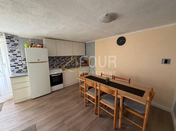 Istra, Galižana - centar, 180m2, kuća u nizu s terasom — fotografija 2