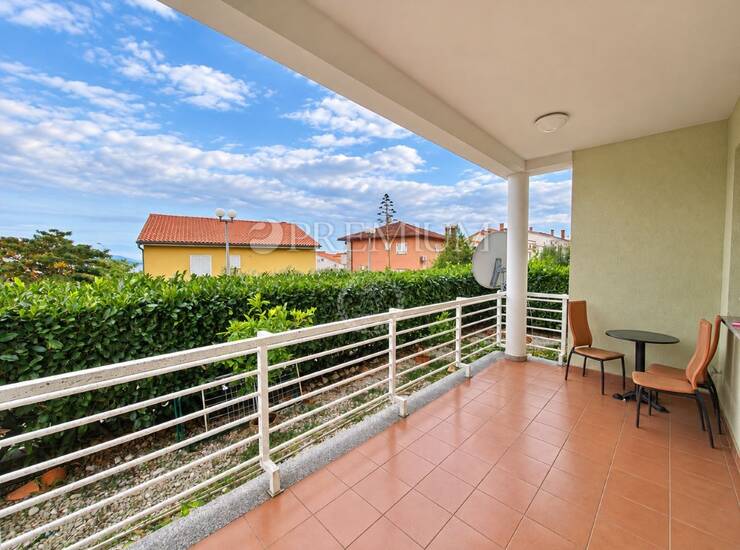 Grad Krk, apartman s djelomičnim pogledom na more
