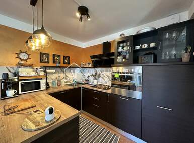 Cetvorosoban stan, Umag 77m² - 265.000 € | SveHrNekretnine