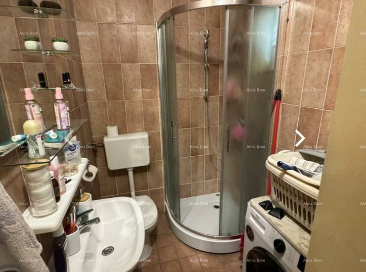 Prodaje se stan u centru grada Pule. 

Stan, površine 43m2, nalazi se u pr... — fotografija 9