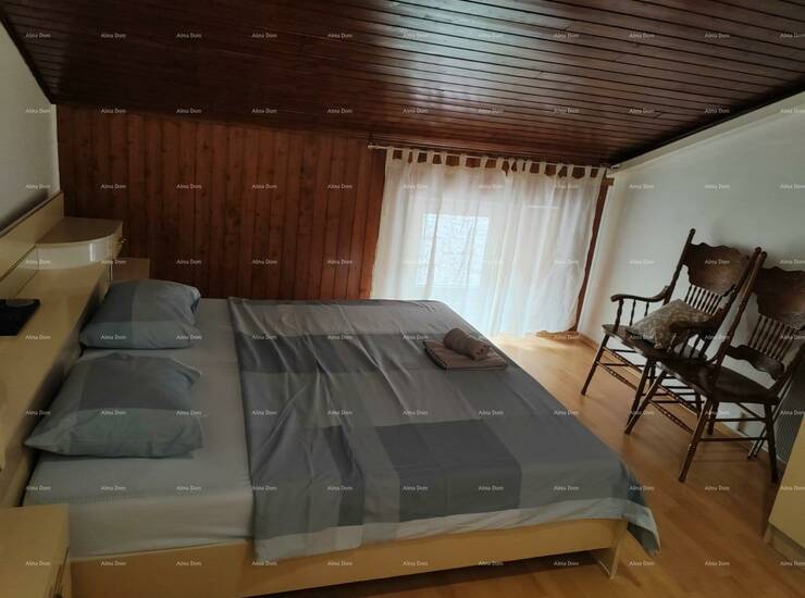 U ponudi je stan na 3. ujedno i zadnjem katu starogradnje. Stan se nalazi u... — fotografija 7
