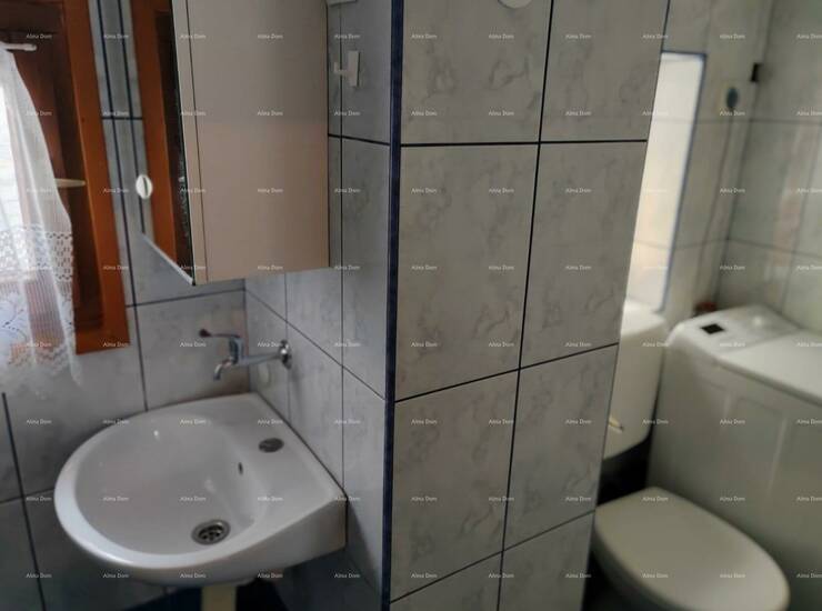 U ponudi je stan na 3. ujedno i zadnjem katu starogradnje. Stan se nalazi u... — fotografija 10