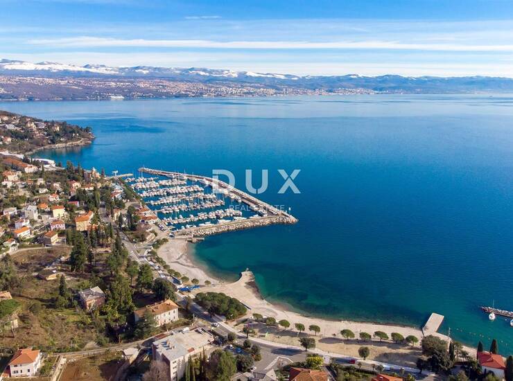 Ičići, vila s bazenom, 350m2, dugoročni najam