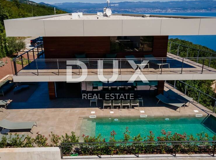 Mošćenička Draga, Mošćenice, peterosobna vila, 560 m²