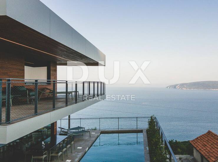 Mošćenička Draga, Mošćenice, peterosobna vila, 560 m² — fotografija 2