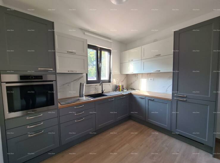 Blizina Medulina!
U ponudi je duplex kuća s bazenom.
Na parceli od 440 m2 ... — fotografija 9