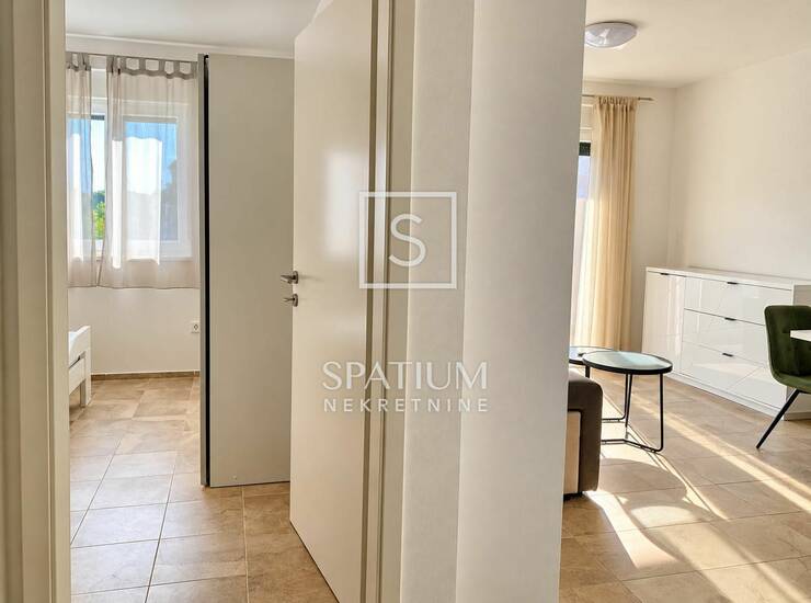 PULA, MODERAN STAN U NOVOGRADNJI, 42 M2, LIFT  — fotografija 3