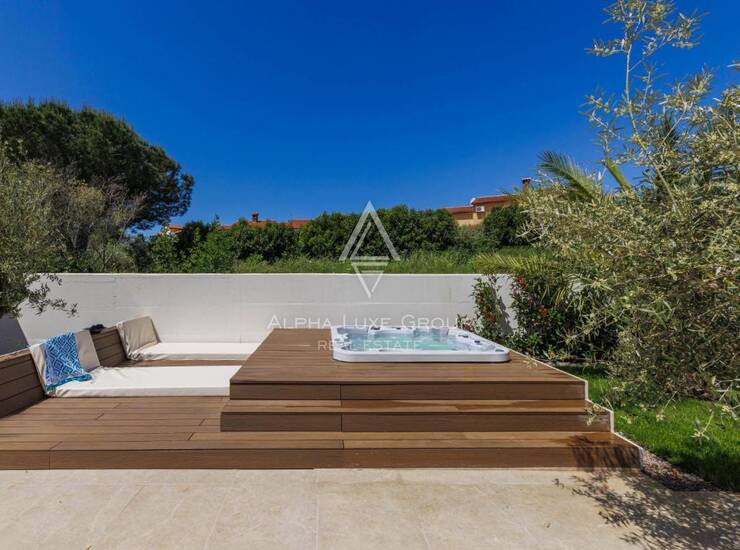 Istra, Poreč, luksuzna moderna vila s bazenom i spa — fotografija 6