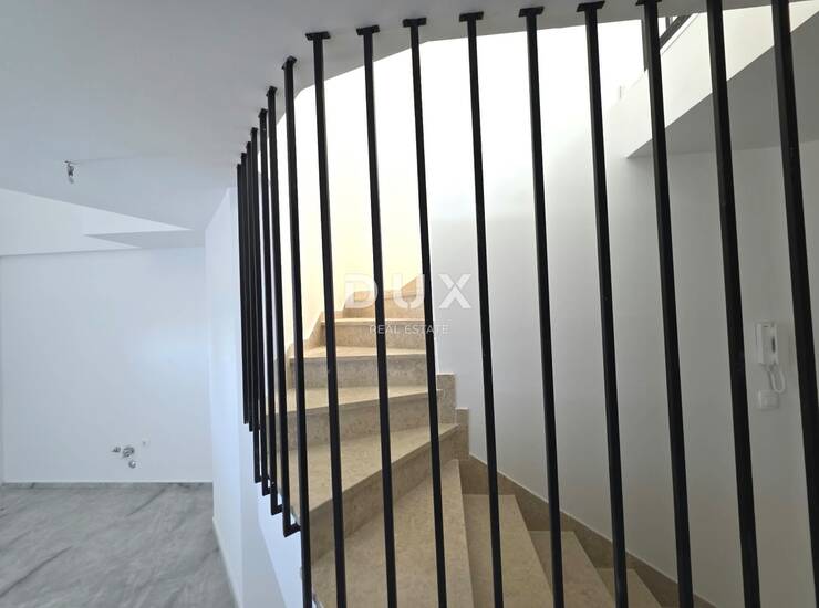 Fažana, Valbandon, šesterosoban stan, 138,81 m², loggia, galerija — fotografija 6