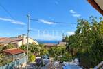 Pobri, Opatija - dvosobni stan s dodatnim tavanskim prostorom