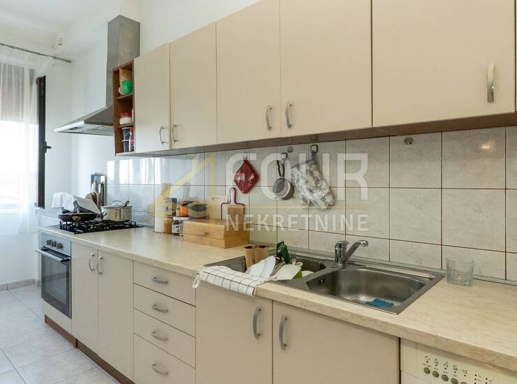 Kastav, 92.36m2, 2s+db, terasa, pogled na more — fotografija 4