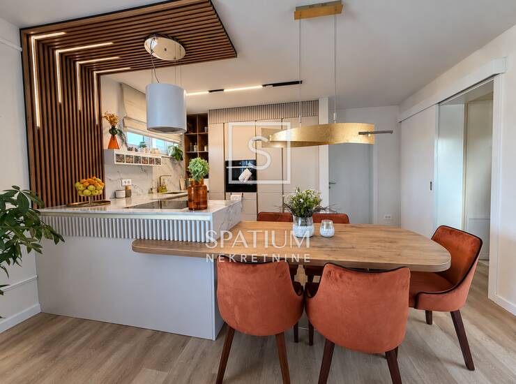 VINKOVCI-KANOVCI, ČETVEROSOBAN STAN S DVIJE TERASE 130m2 — fotografija 6