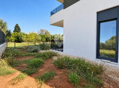 Trosoban stan Štinjan, Pula 55m² - 240.000 € | SveHrNekretnine