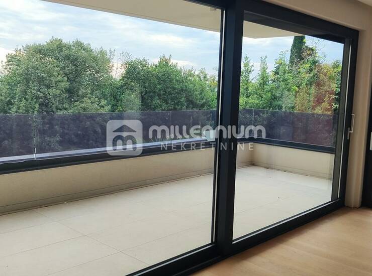 Lovran, 95.62m2, 2 balkona, 2 parkirna mjesta — fotografija 2