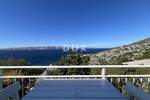 Senj, samostojeća, 250 m2, tri stana, panoramski pogled — fotografija 2