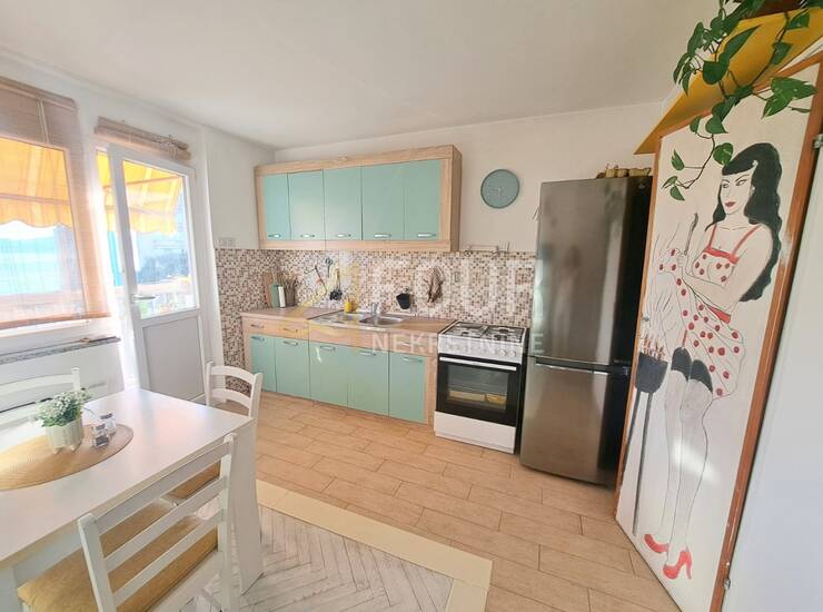 Rijeka, Podmurvice, 56.10m2, 2skl, lođa