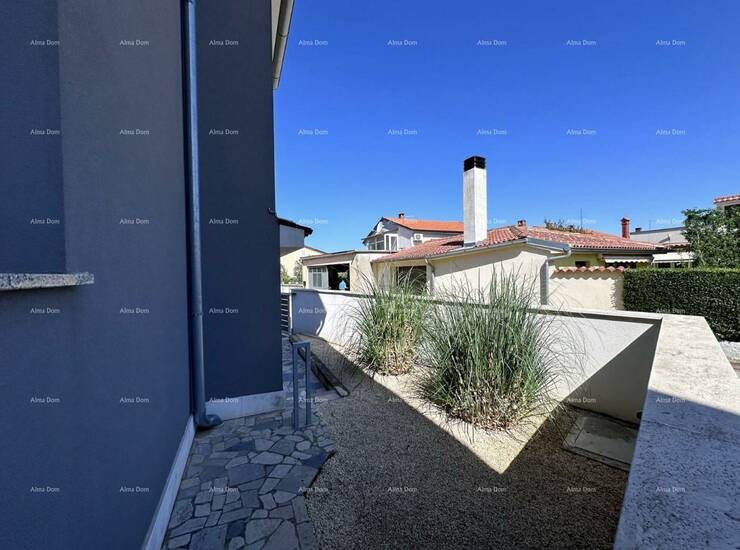 Valdebek! Kuća s dozvolom za gradnju ukupno 4 stana !
U ponudi je samostoj... — fotografija 6