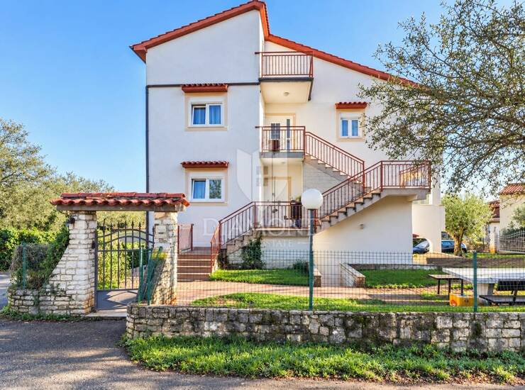 Poreč – Kuća za obiteljski život i sigurnu investiciju