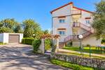 Poreč – Kuća za obiteljski život i sigurnu investiciju — fotografija 2