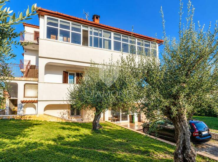 Poreč – Kuća za obiteljski život i sigurnu investiciju — fotografija 3