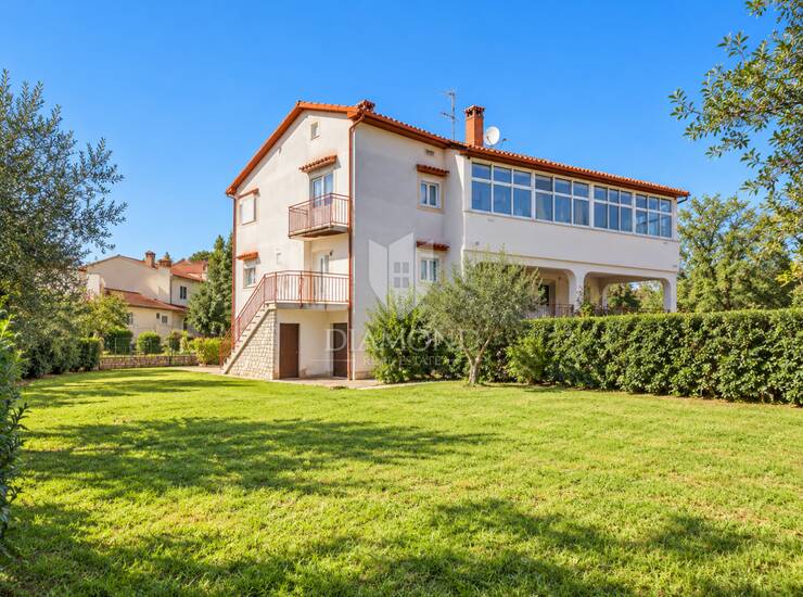 Poreč – Kuća za obiteljski život i sigurnu investiciju — fotografija 4