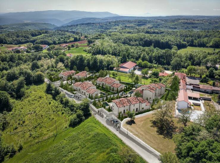 Moderna prizemnica s bazenom i velikom okućnicom – novo naselje Barban

... — fotografija 5