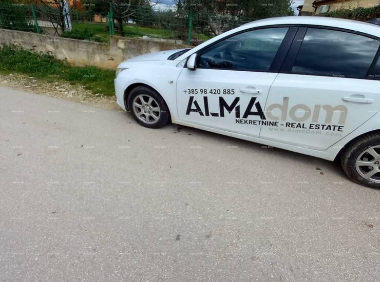 SAMOSTOJEĆA KUĆA S POMOĆNIM OBJEKTOM I PROSTRANOM OKUĆNICOM U ZAPADNOJ ... — fotografija 9